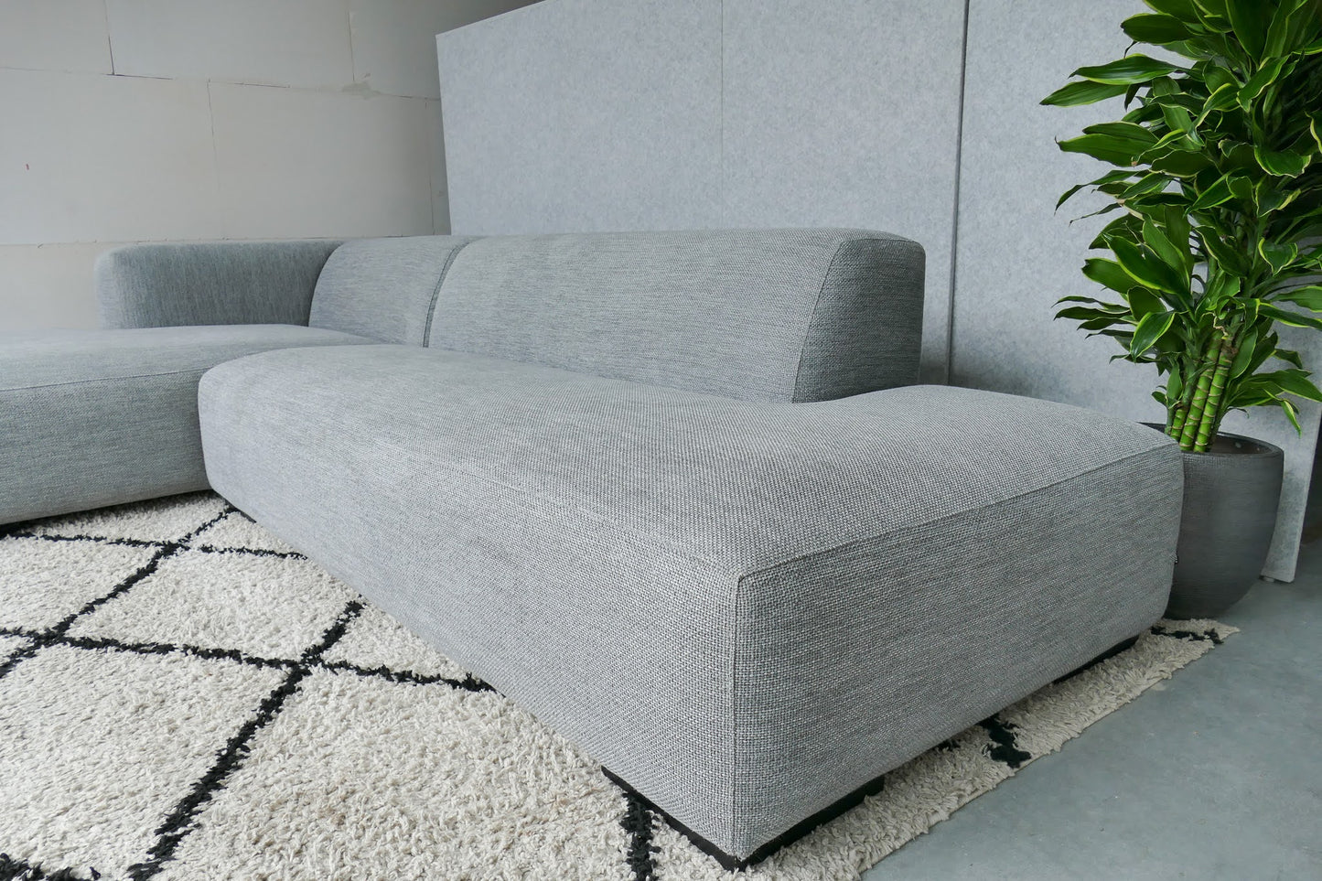 Refurbished Koozo Robin Junior Loungebank