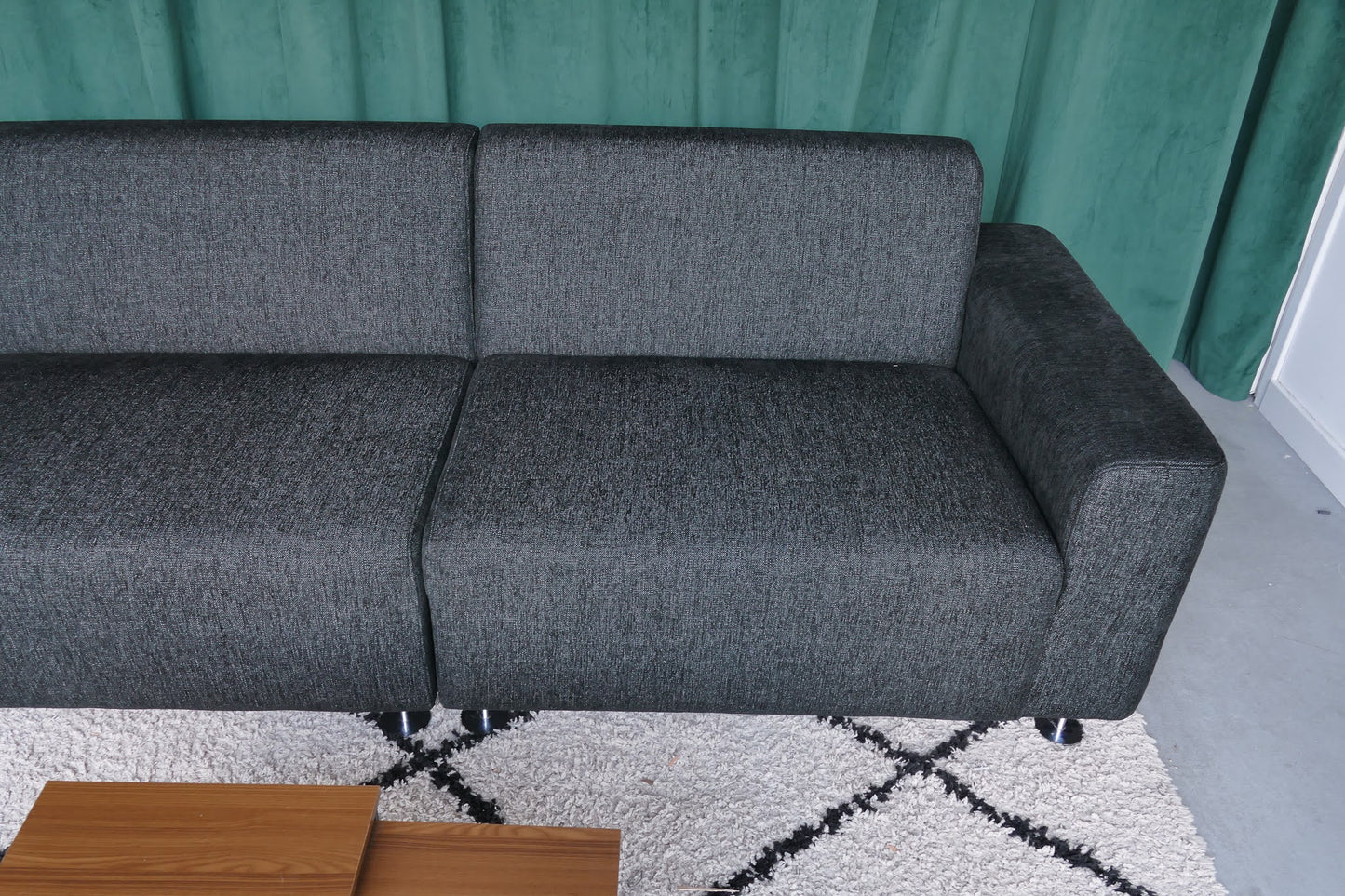 Montel Chaise Longue Zwart Gemeleerd