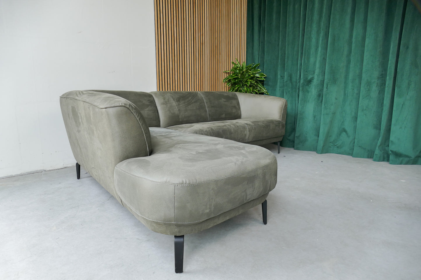 Refurbished Hoekbank XOOON Organisch Mosgroen