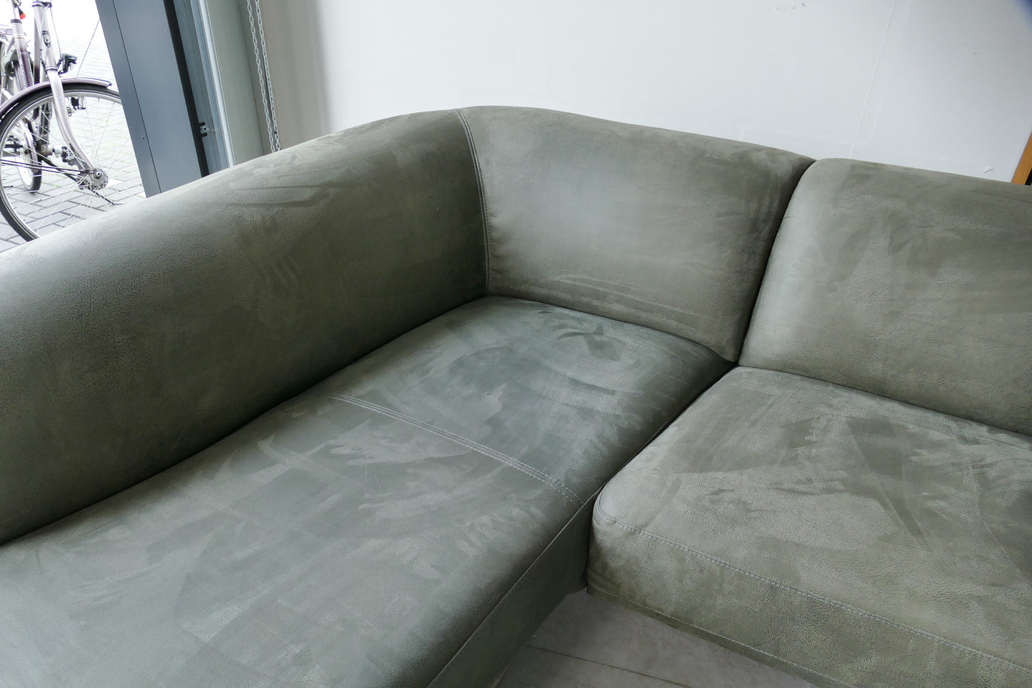Refurbished Hoekbank XOOON Organisch Mosgroen
