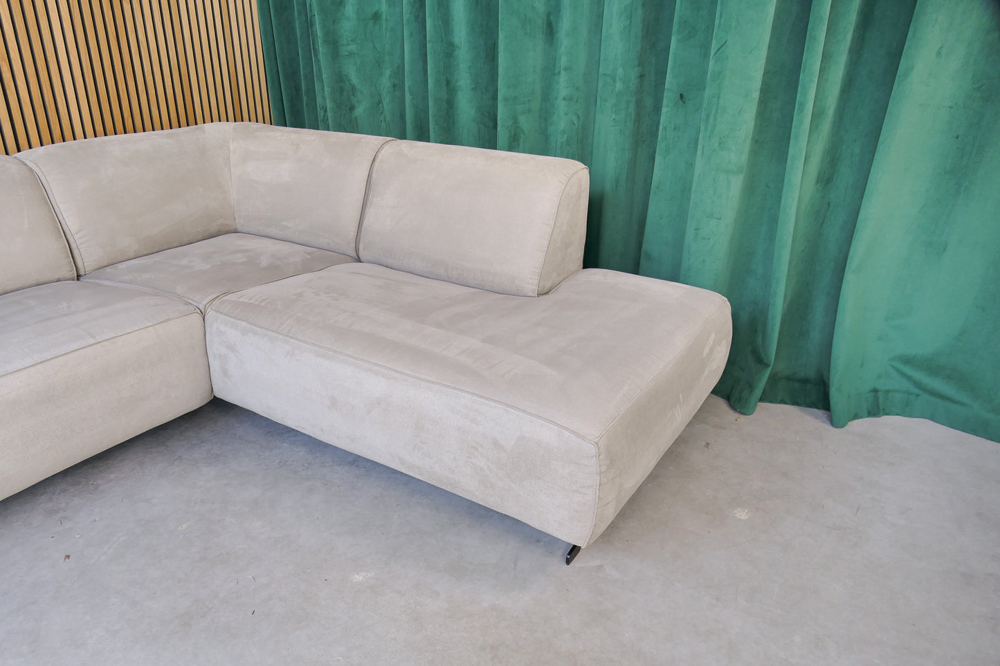 Refurbished Moderne Hoekbank Taupe