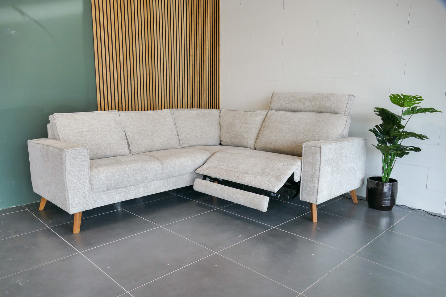 Refurbished Hoekbank Beige Elektrisch