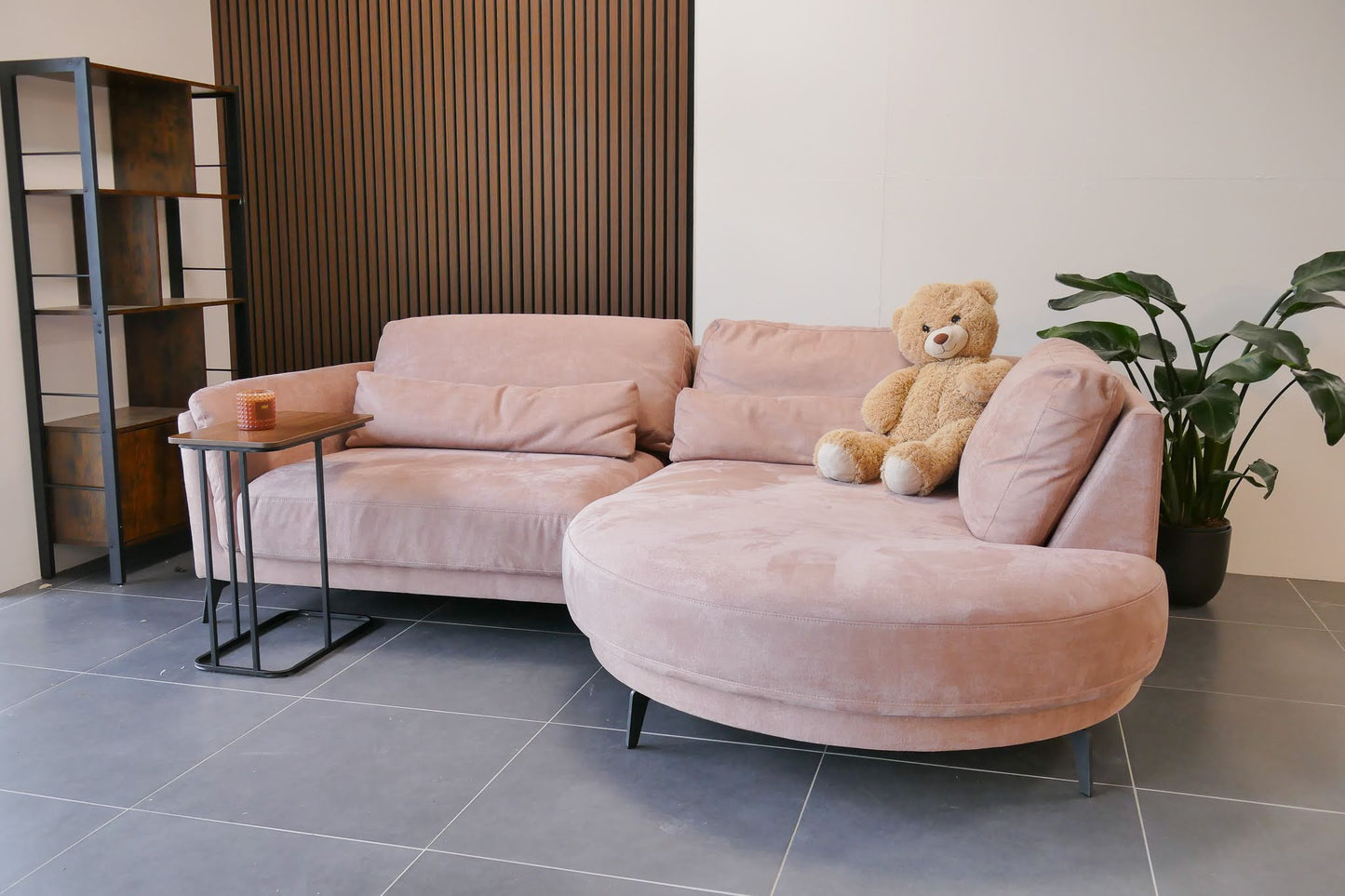 Refurbished Pastel Roze Chaise Longue Haco