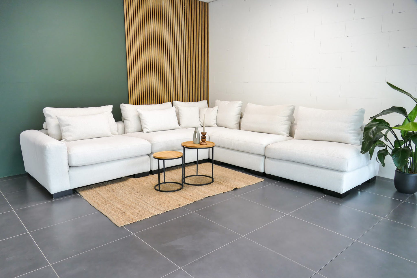 Refurbished Hoekbank Corné Wonen Beige