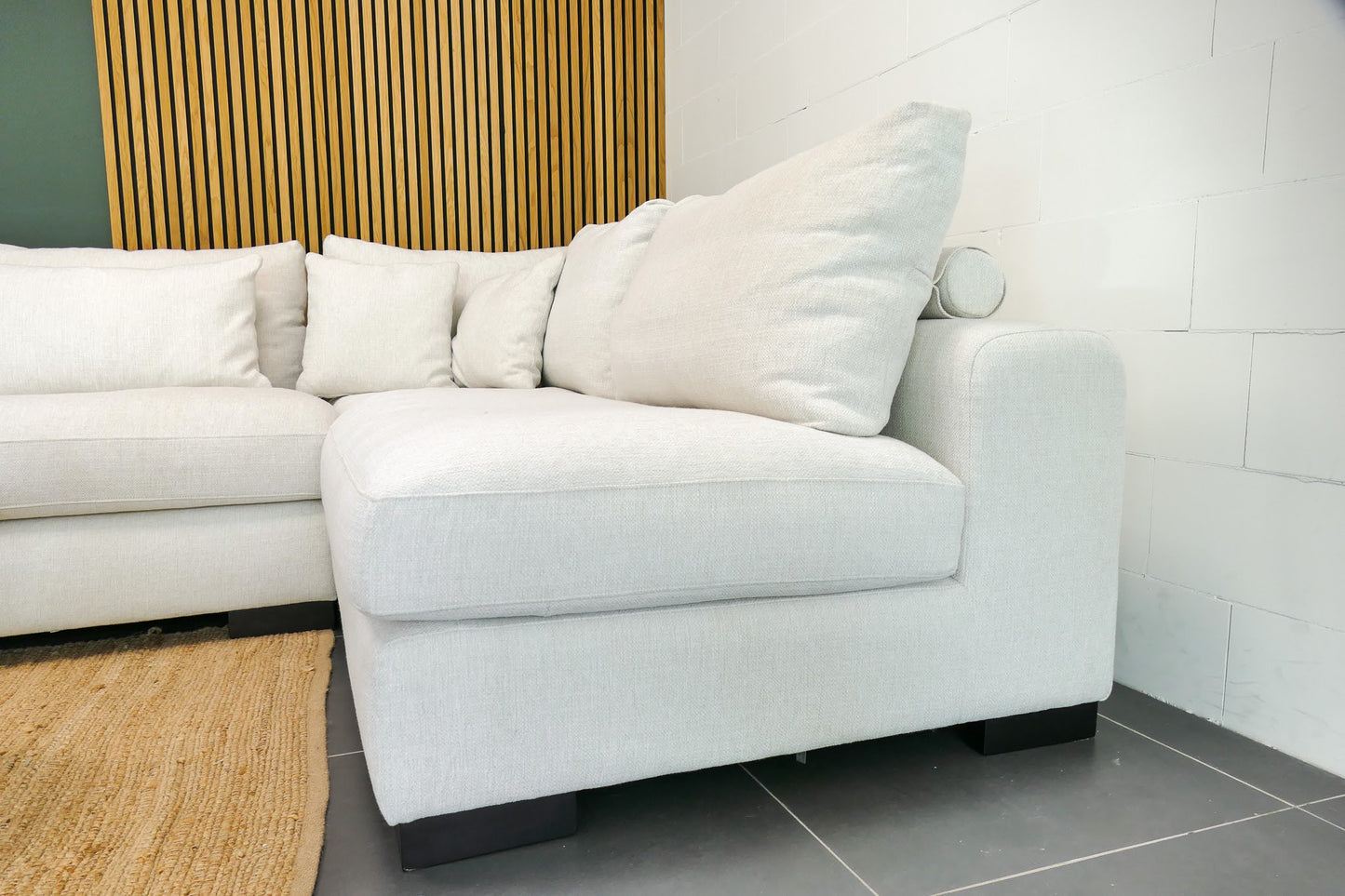 Refurbished Hoekbank Corné Wonen Beige