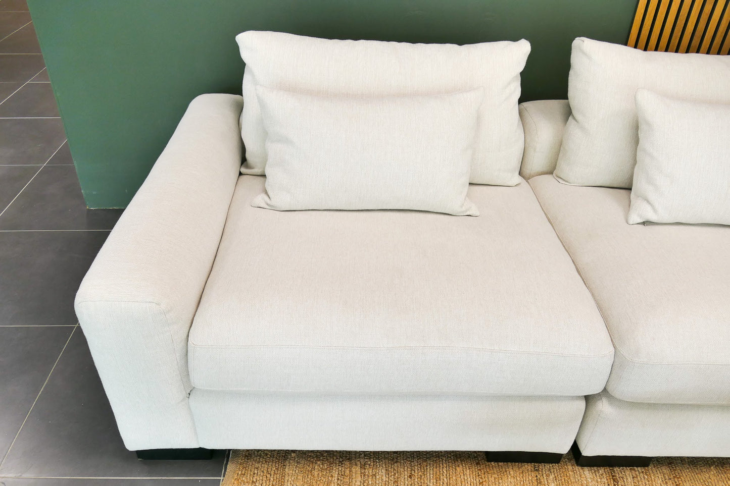 Refurbished Hoekbank Corné Wonen Beige