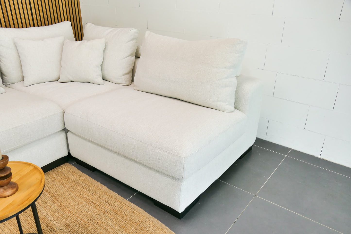 Refurbished Hoekbank Corné Wonen Beige