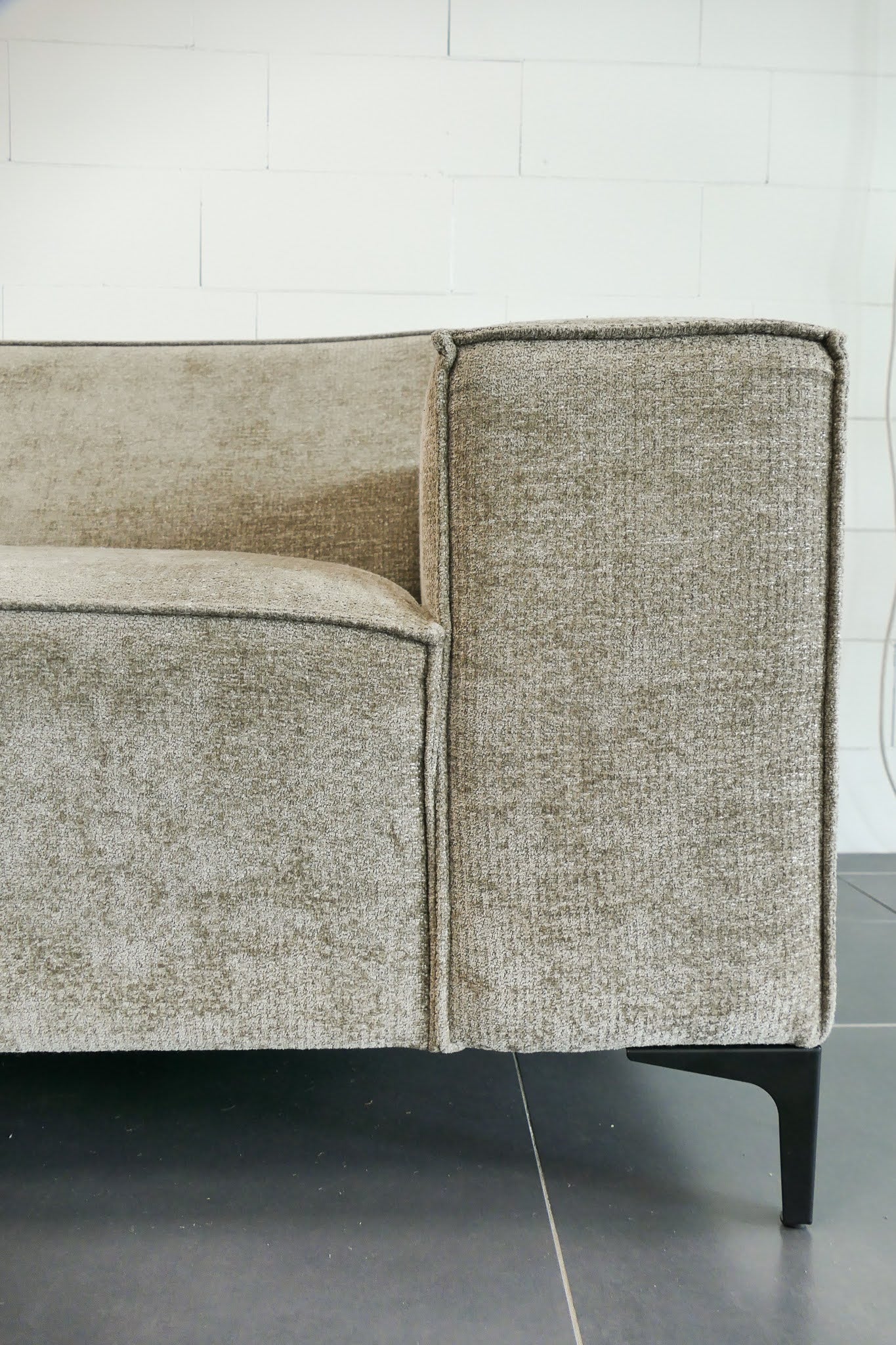 Refurbished Haco Hoekbank Puck Taupe