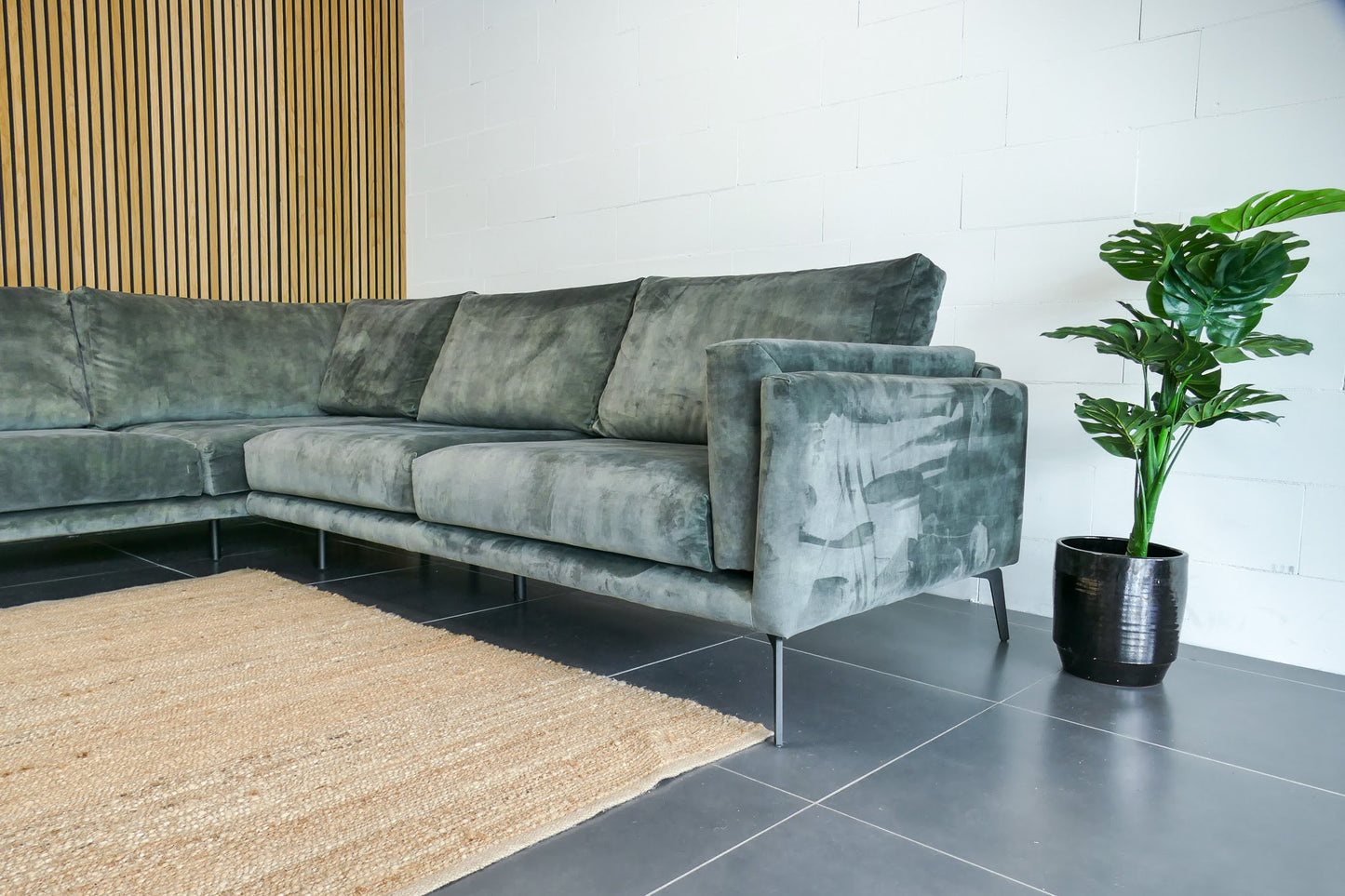 Refurbished Hoekbank Velvet Groen Carré Wonen