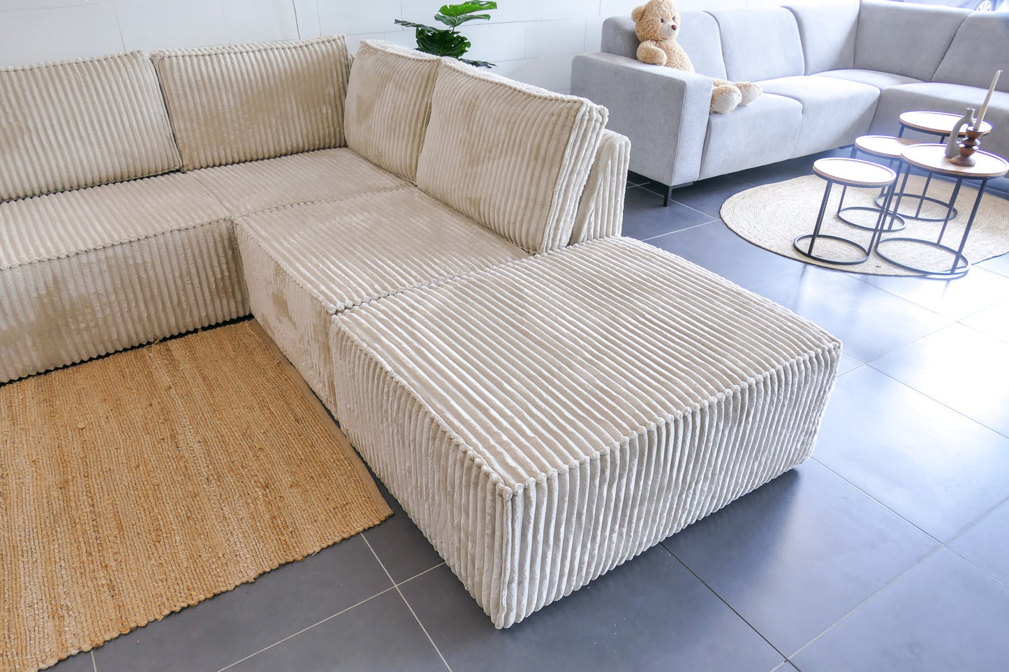 Refurbished Ribstof U-bank Beige