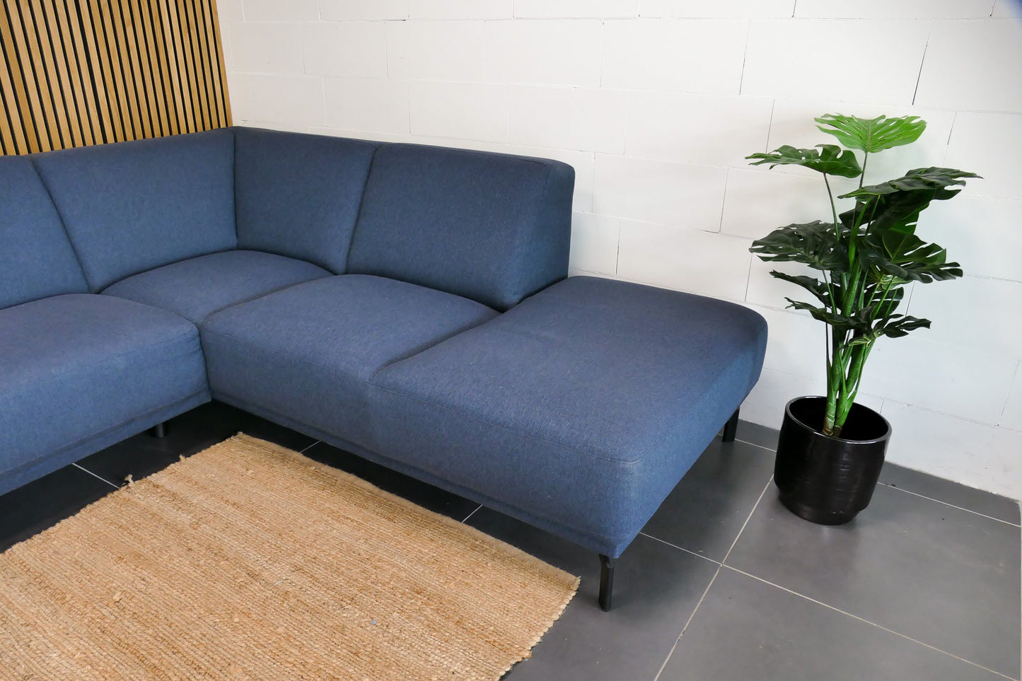 Refurbished Montel Hoekbank Viano Blauw