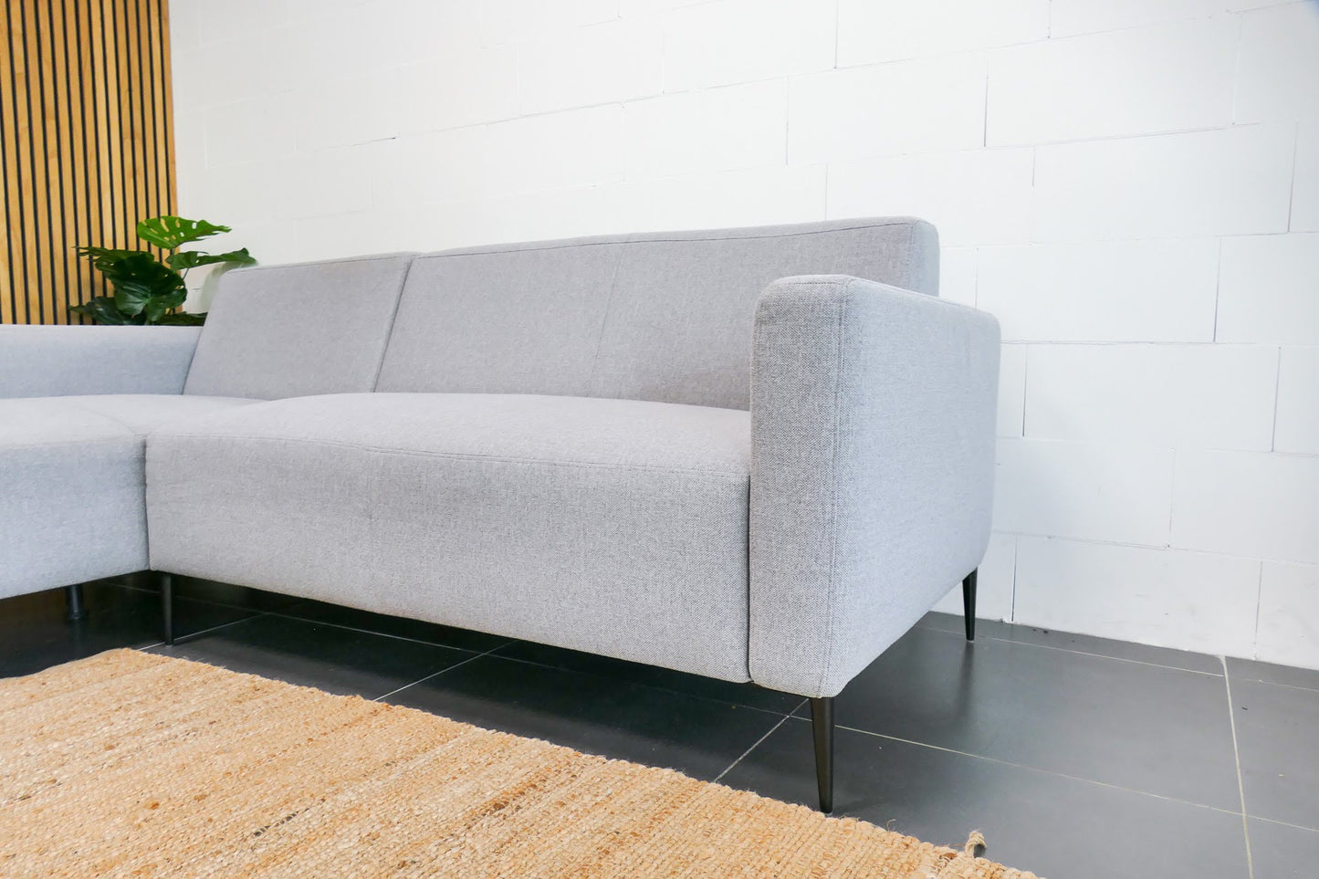 Refurbished Goossens Dallas lichtgrijs Kleine Chaise longue
