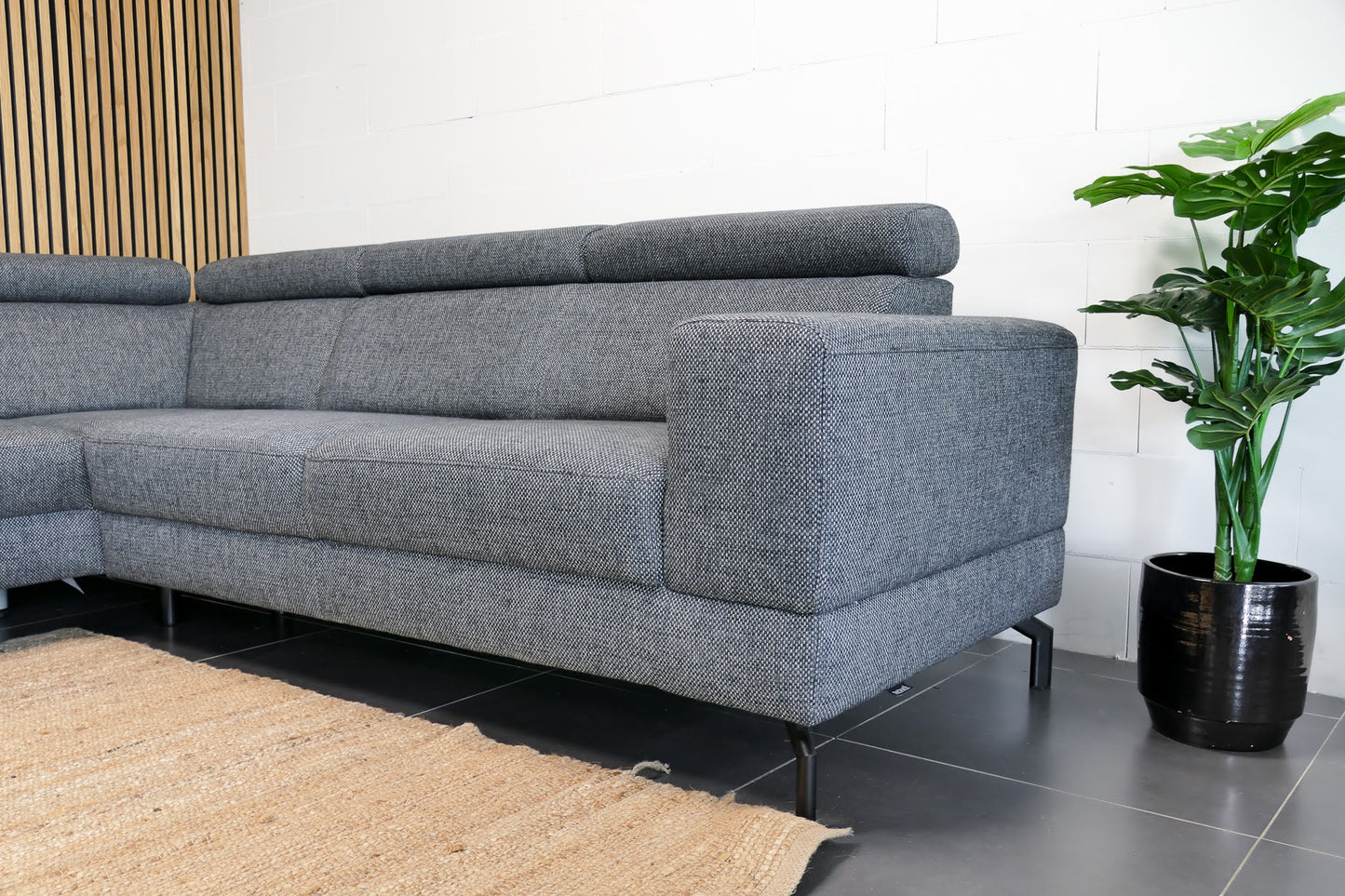 Refurbished Montel Hoekbank Tosca Antraciet