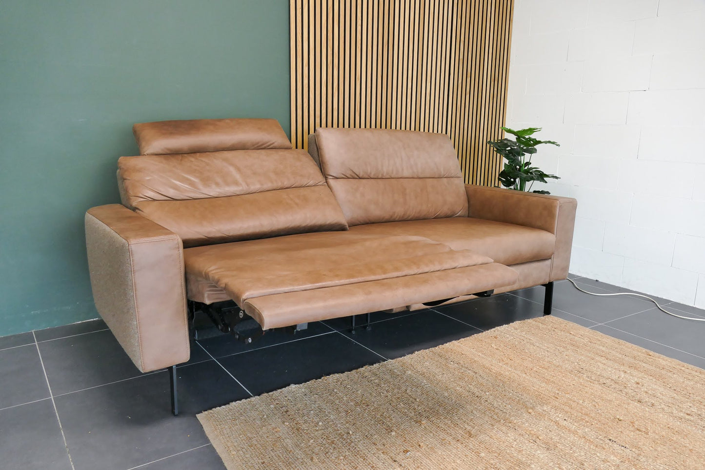 Refurbished 3-zits Prominent Elektrisch verstelbaar Cognac Leer T502