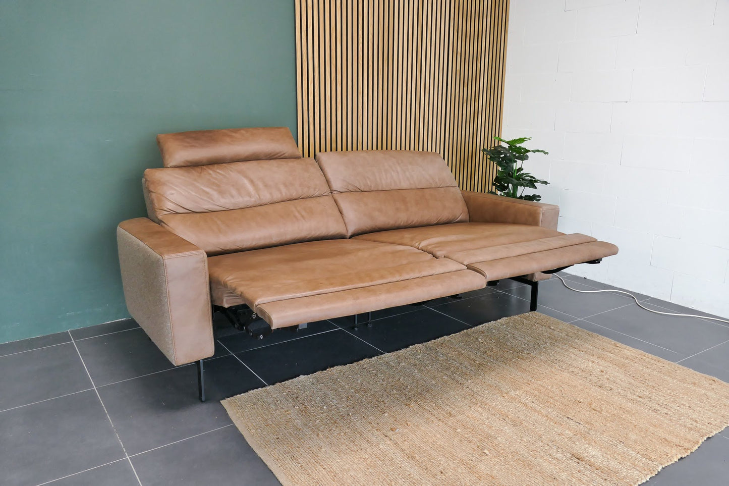 Refurbished 3-zits Prominent Elektrisch verstelbaar Cognac Leer T502