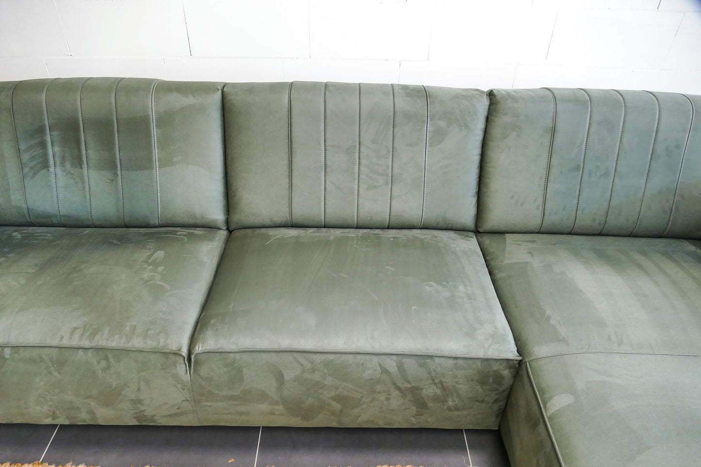 Refurbished Henders & Hazel Novara Groen
