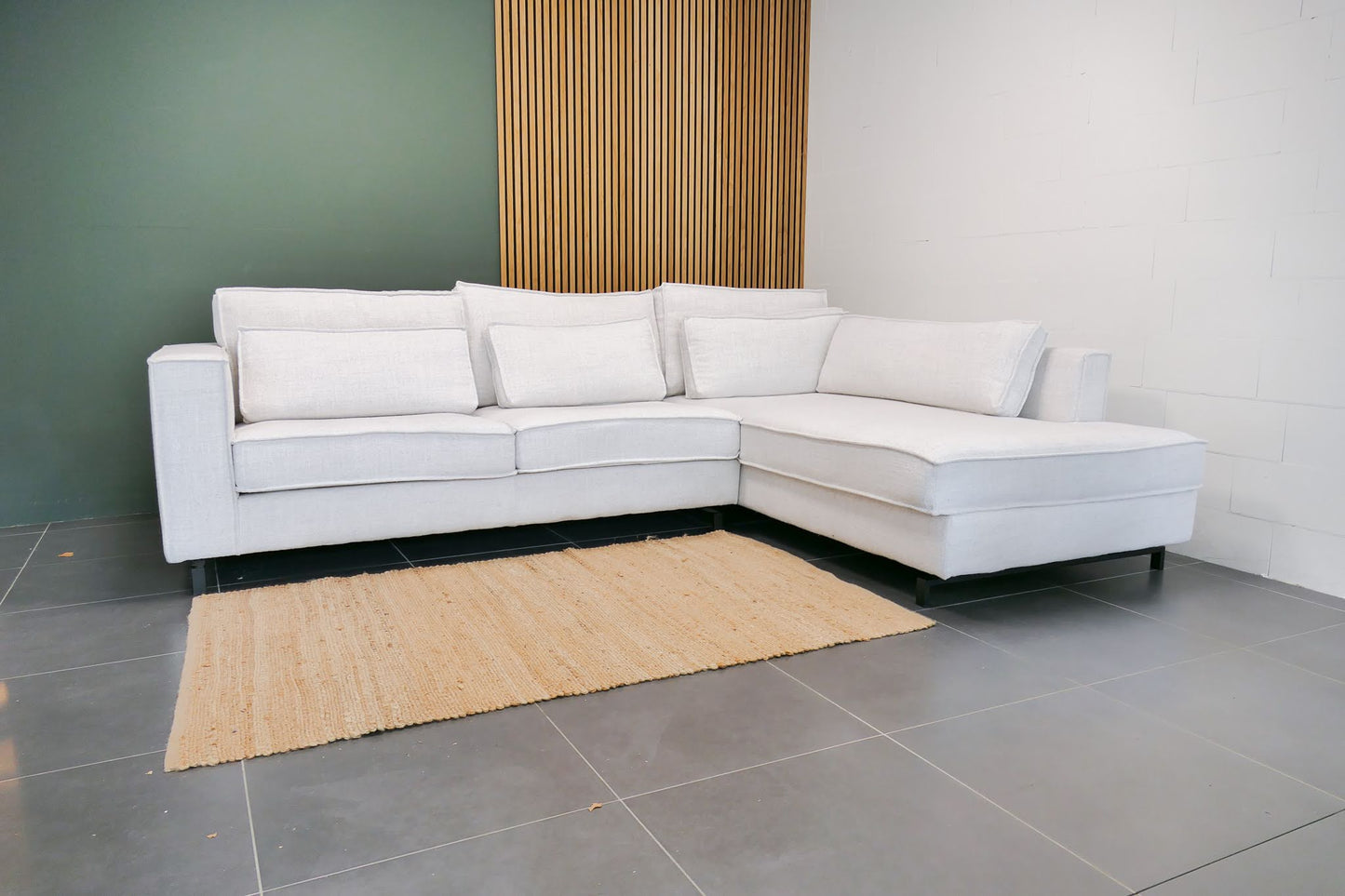 Refurbished Hoekbank Wit met Losse Kussens
