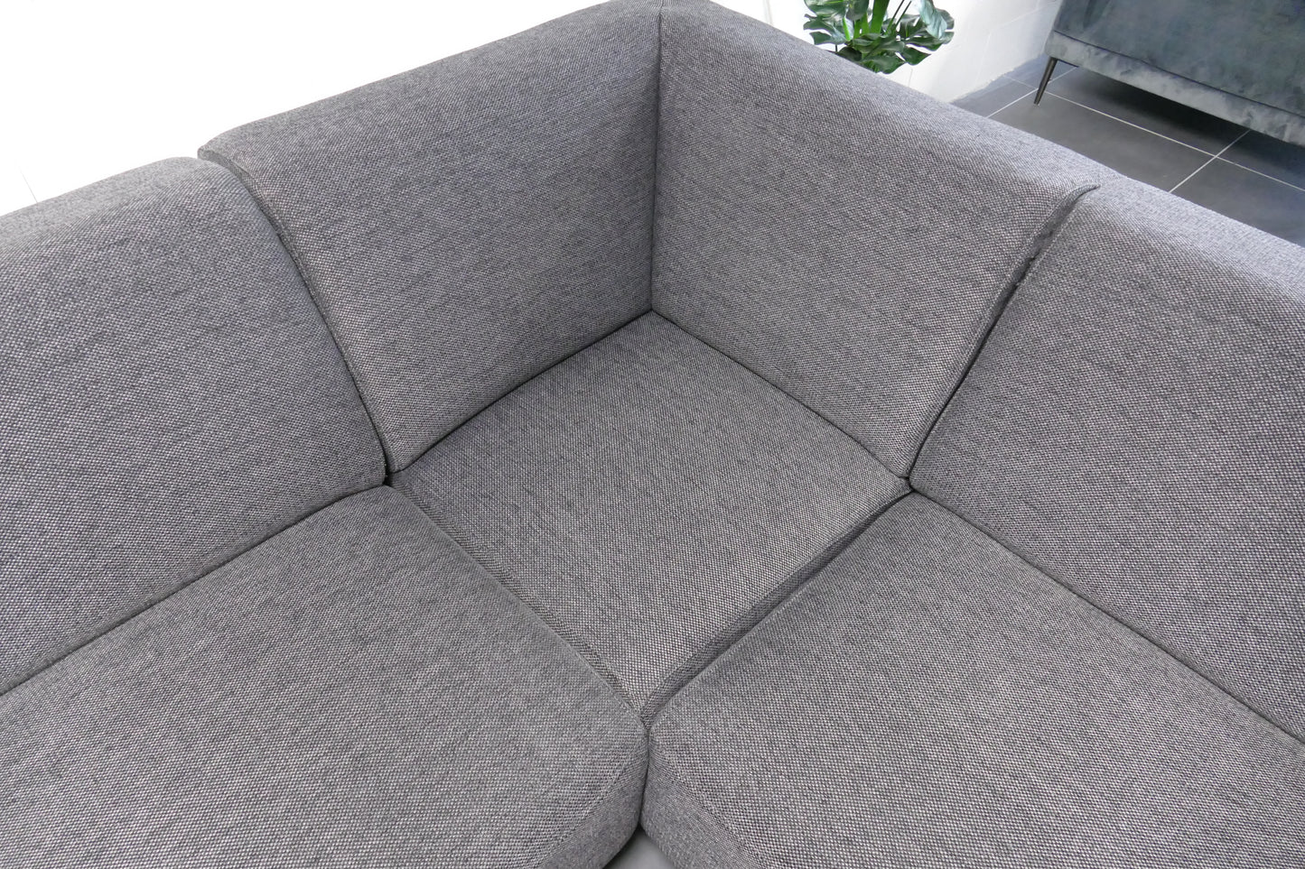 Refurbished Antraciete U-bank InHouse