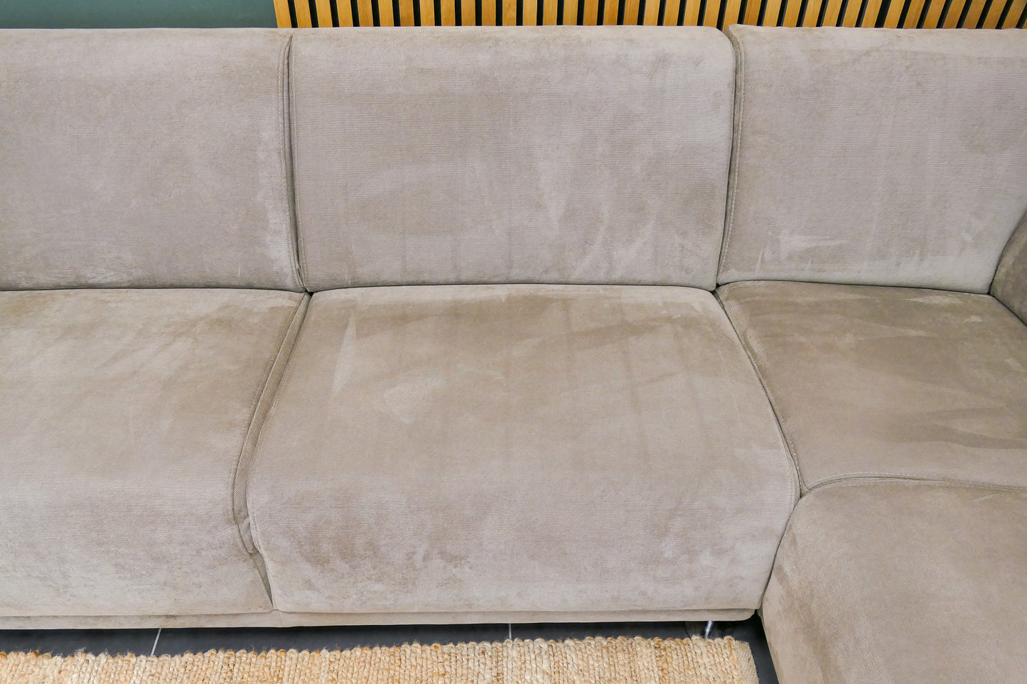 Refurbished Hoekbank Taupe Sanders Wonen