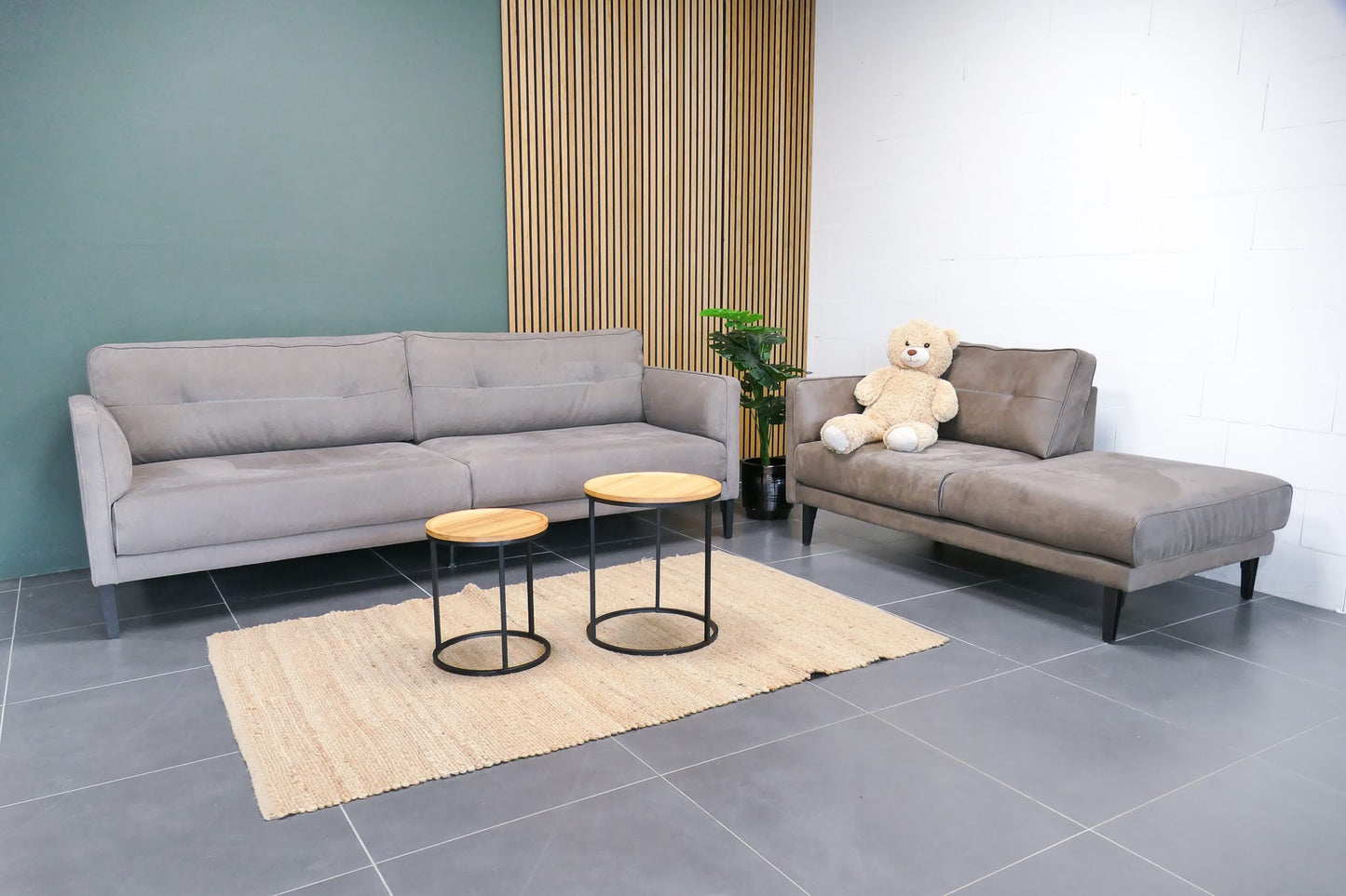 Refurbished Henders & Hazel set Bruin