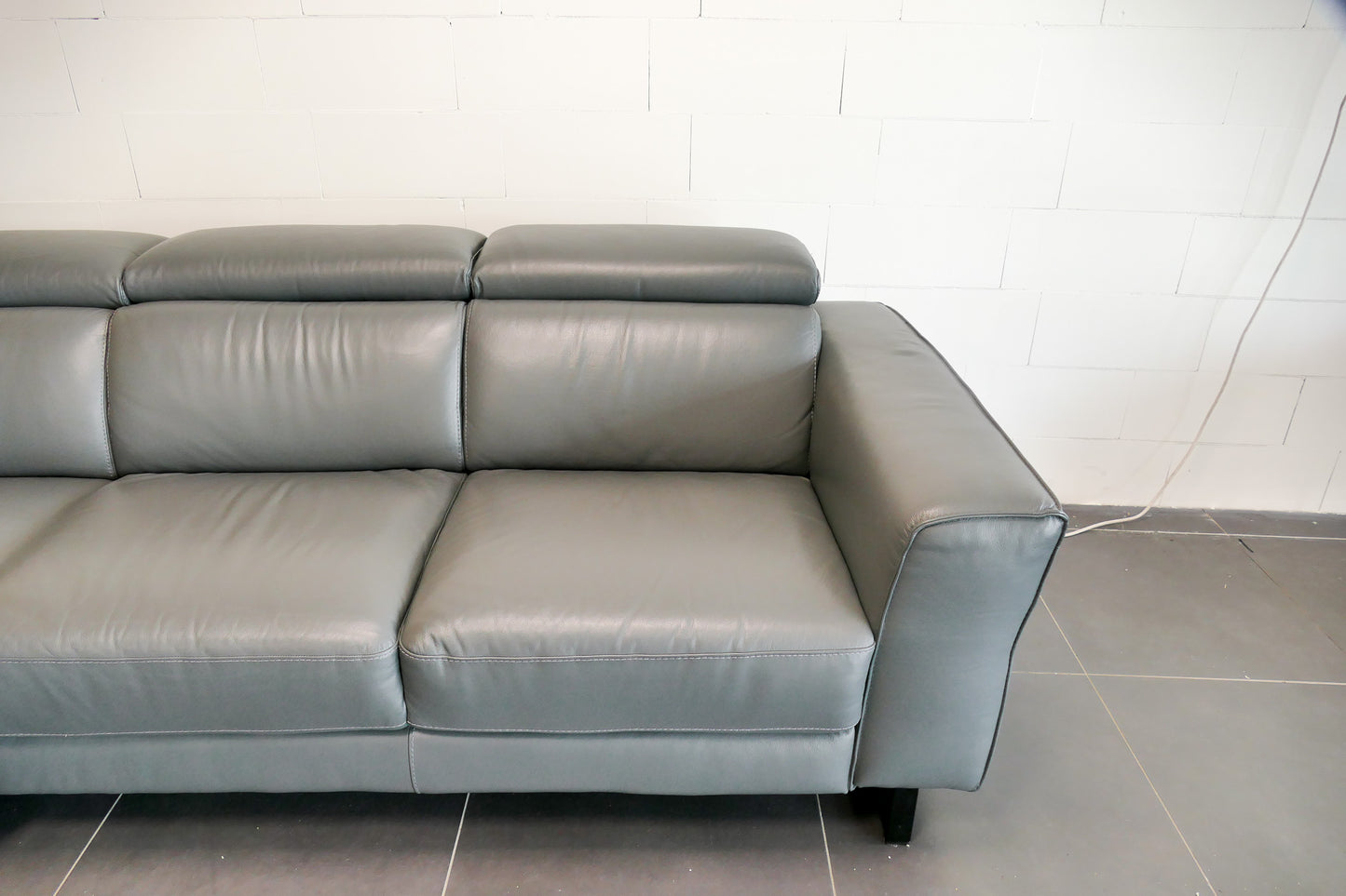 Refurbished Hoekbank Fanti Elektrisch Verstelbaar Leer