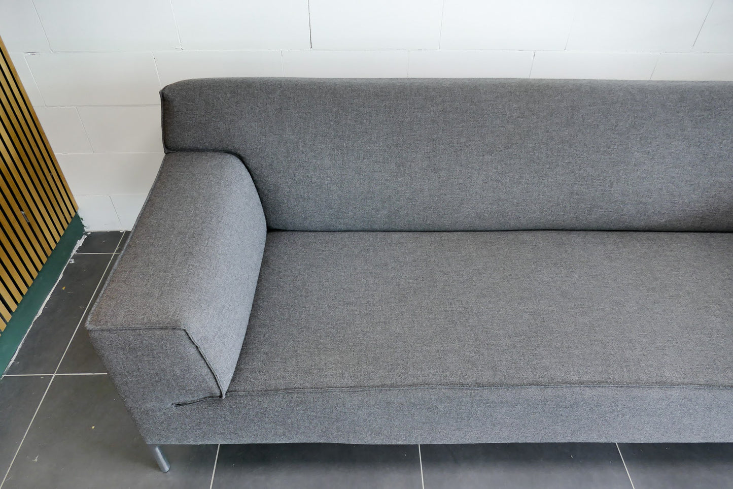 Refurbished Design on Stock Bloq 3 zits Antraciet