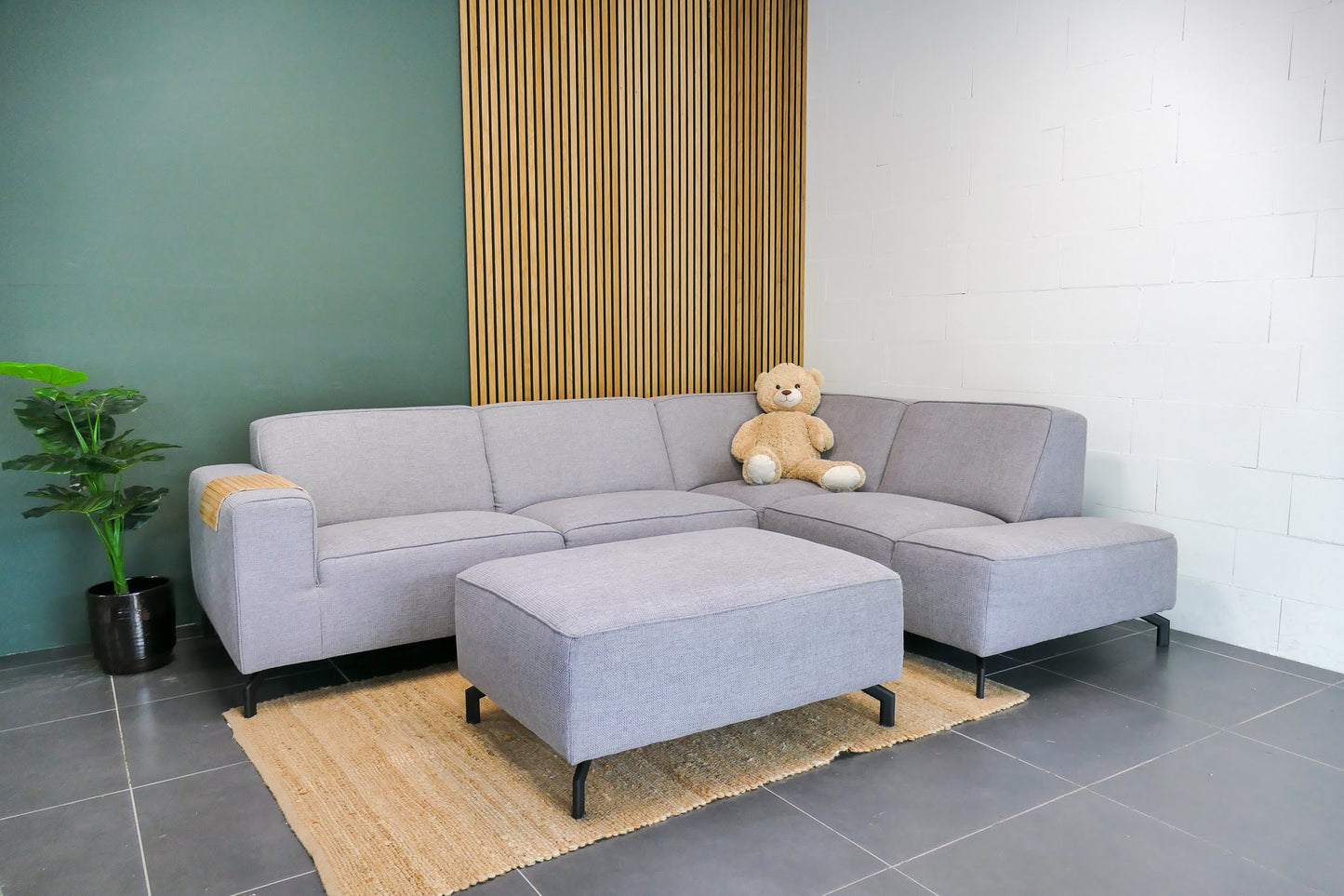 Refurbished Hoekbank Loods 5 Lot + Hocker