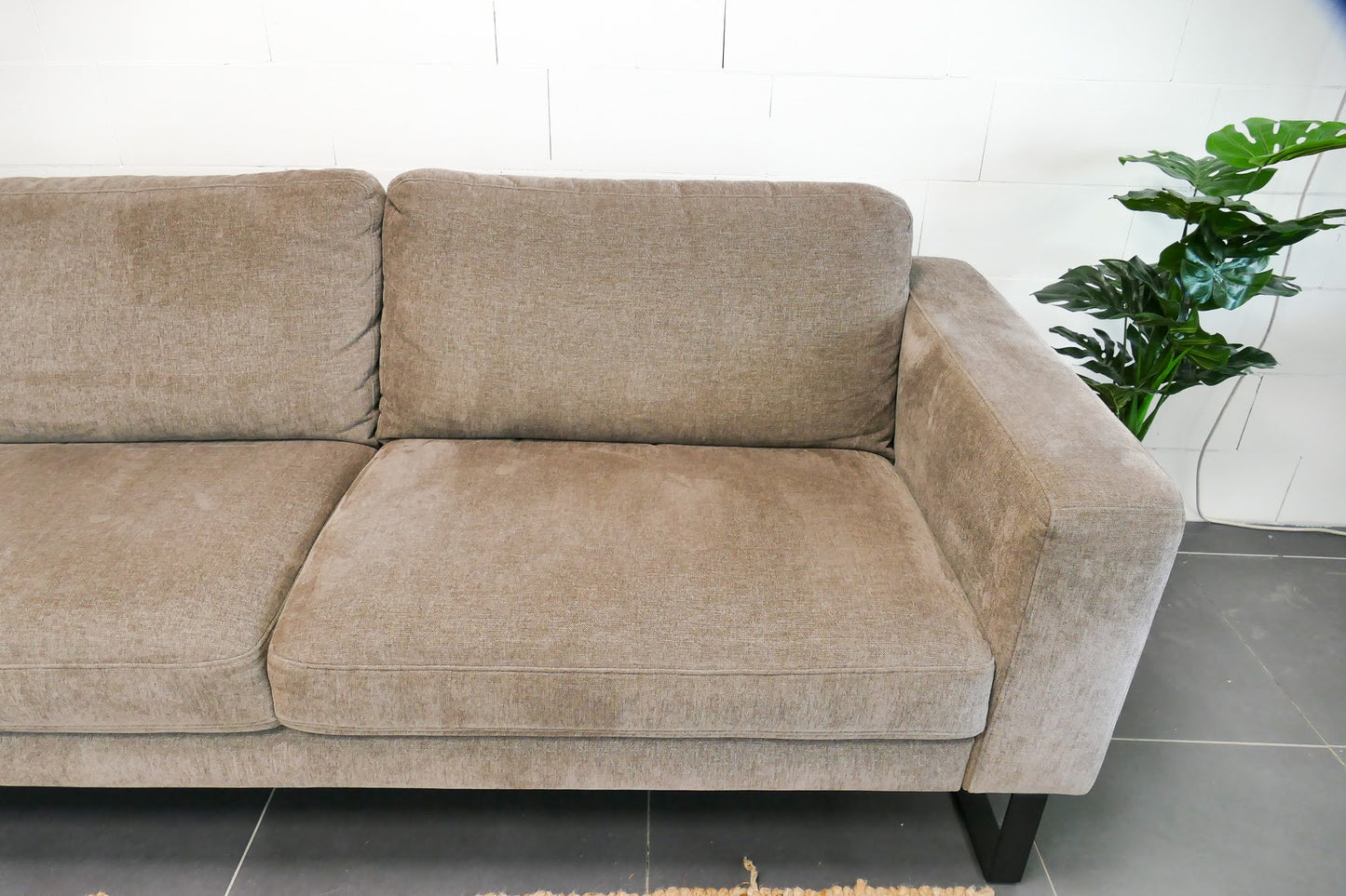 Refurbished Hoekbank Elaine Taupe