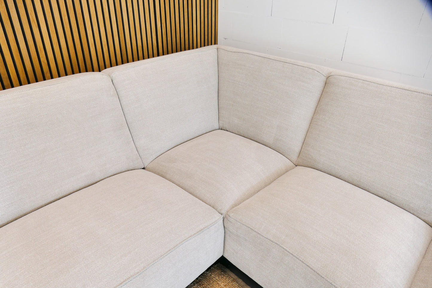 Refurbished Hoekbank Georgia Beige