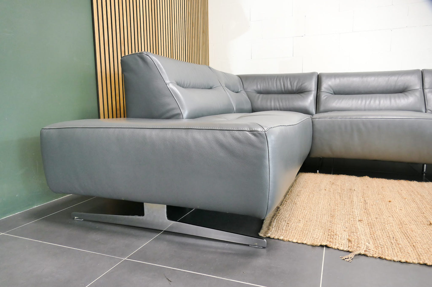Refurbished Leren Chateau d'Ax Hoekbank donkergrijs
