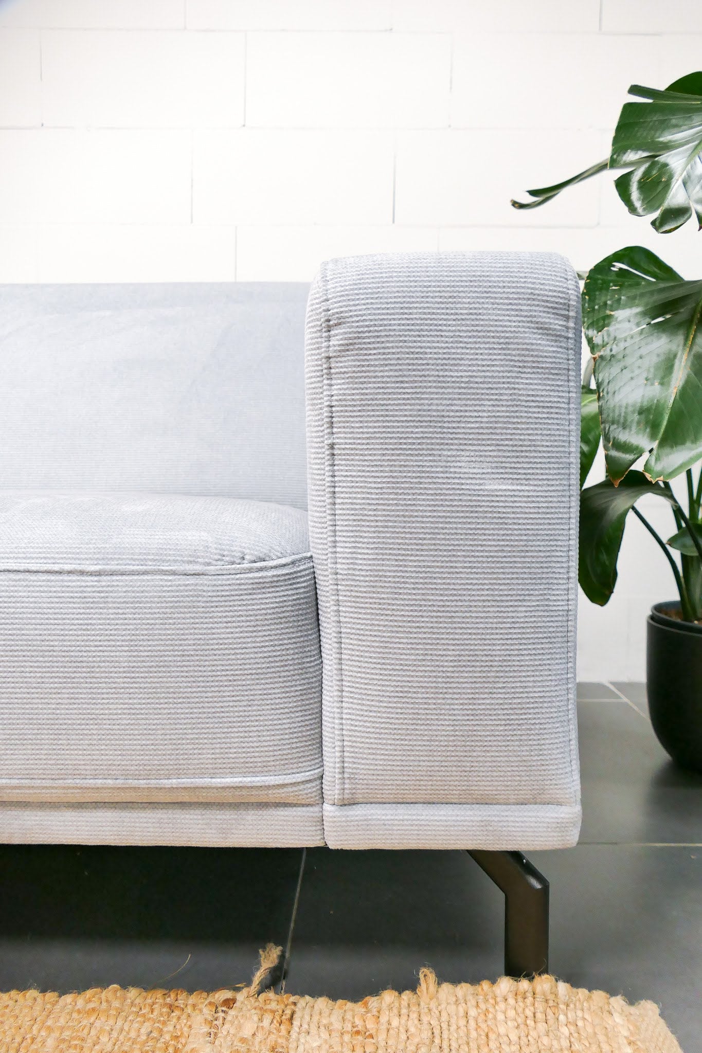 Refurbished Montel Viano Hoekbank Lichtgrijs