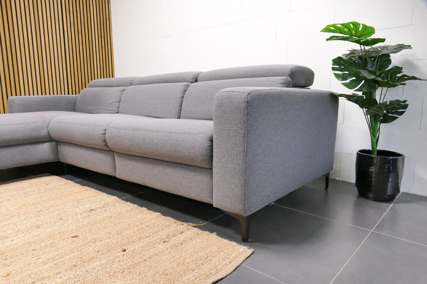 Refurbished Montel Chaise Longue Riva Grijs