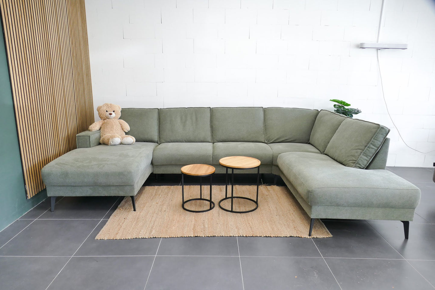 Refurbished Grote Haco U-bank Groen