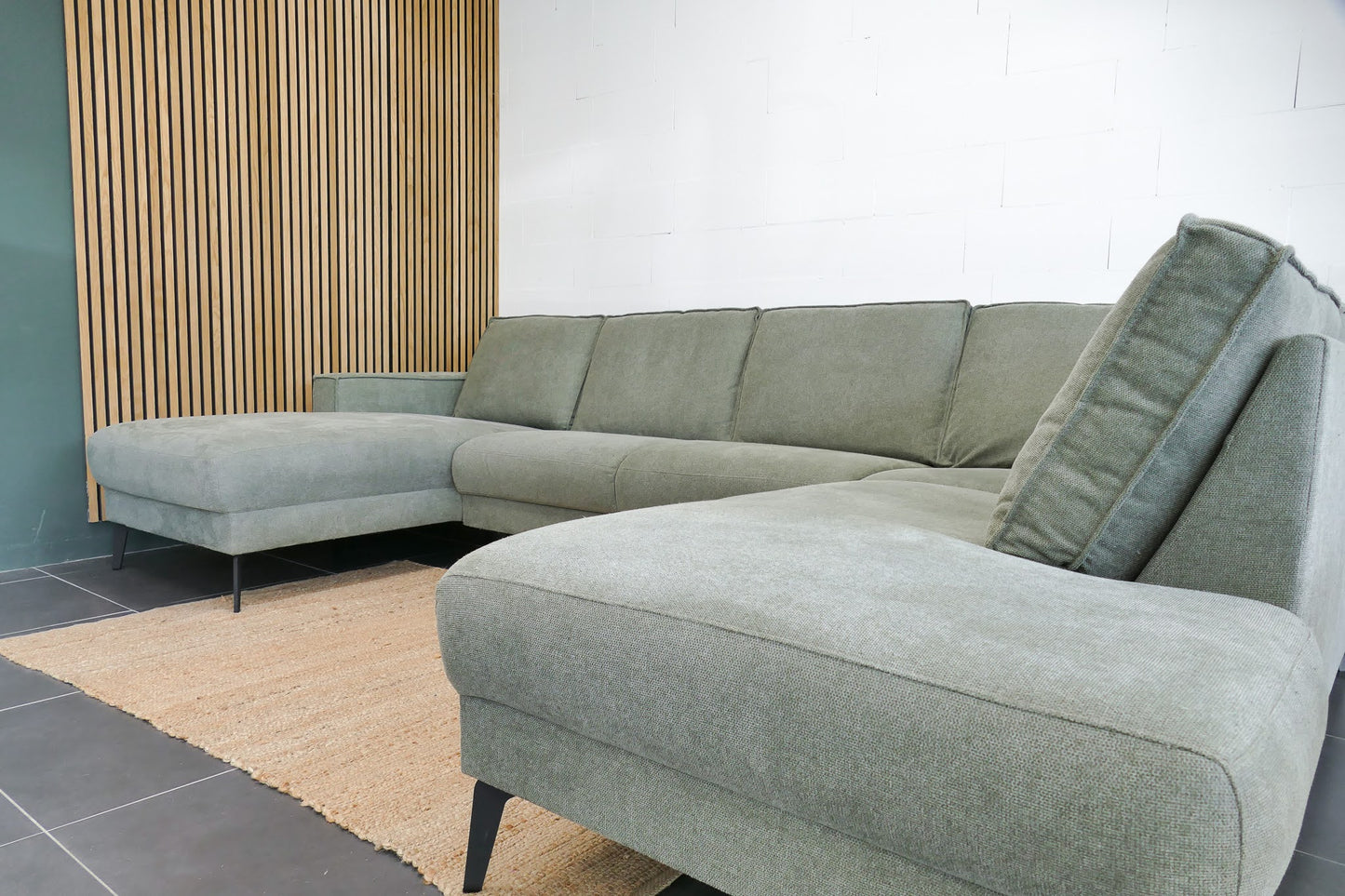 Refurbished Grote Haco U-bank Groen