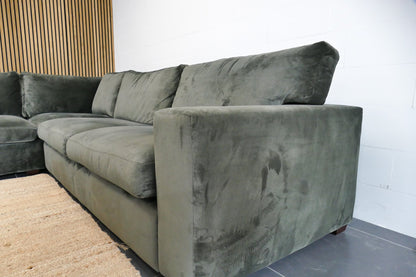 Refurbished Hoekbank Velvet Groen met Losse kussens
