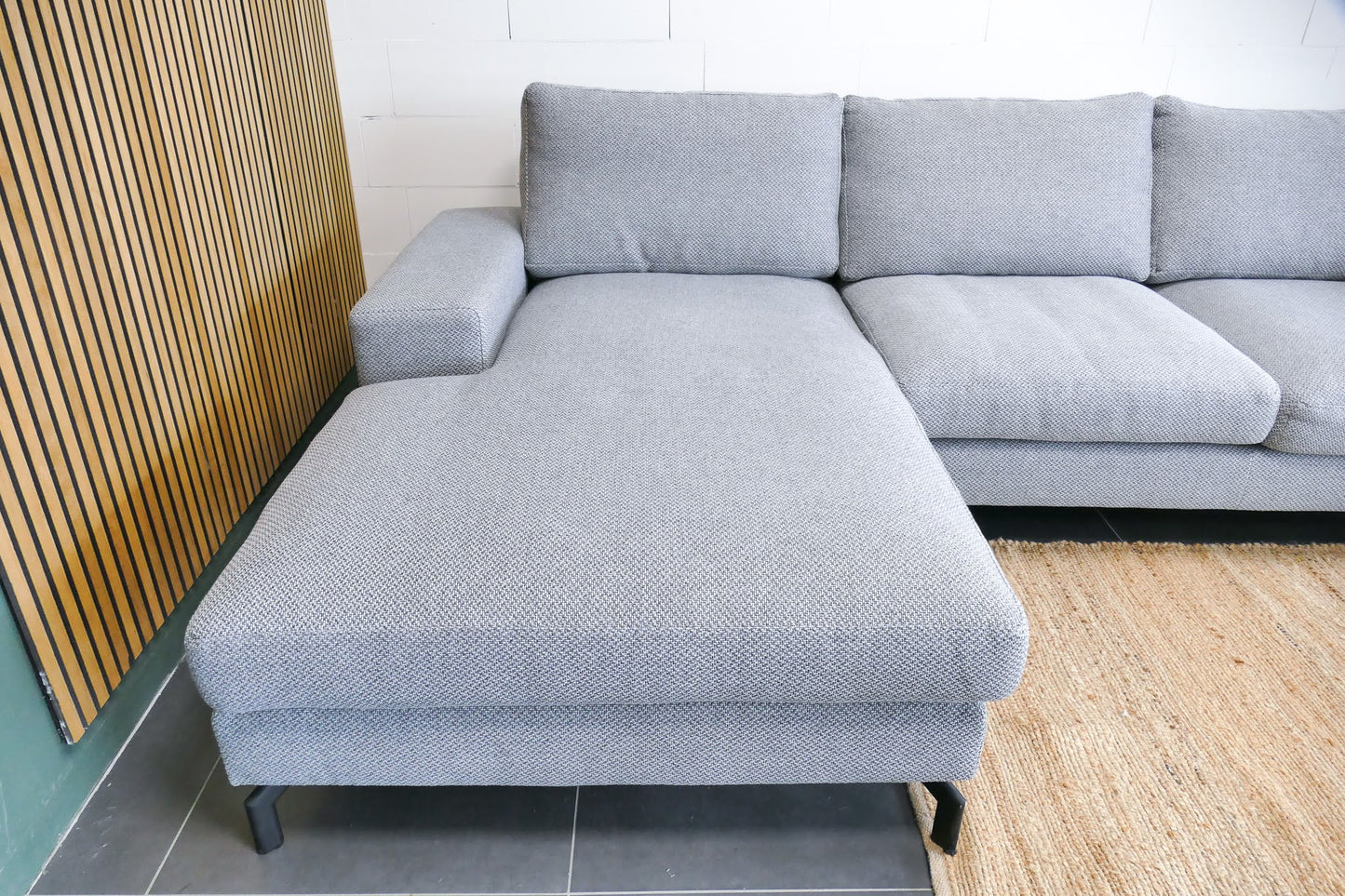 Refurbished Montel Chaise Longue monza lichtgrijs