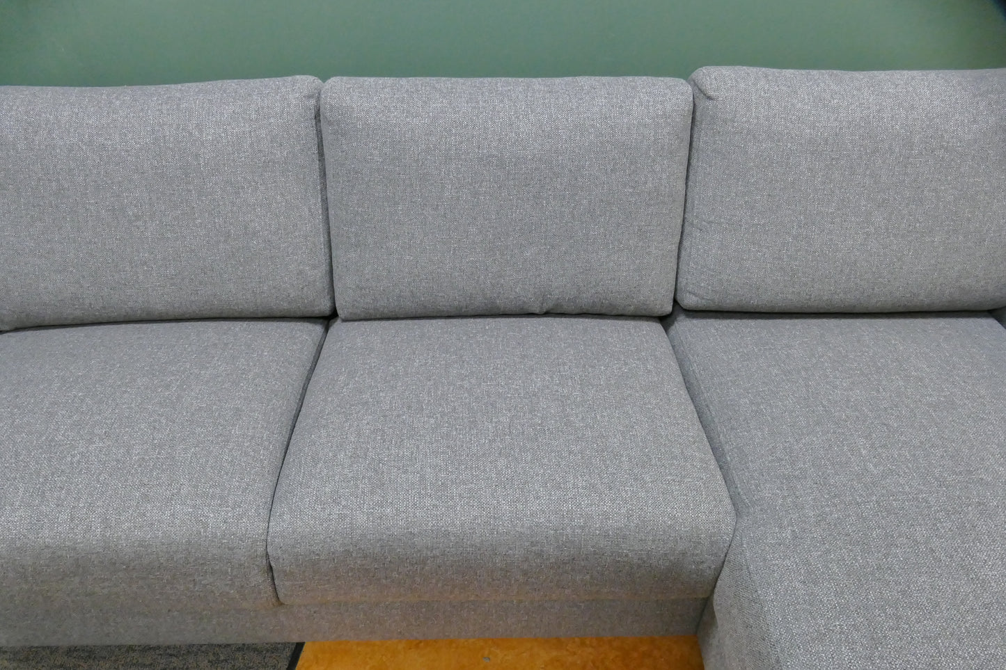 Refurbished Grote U Bank Pronto Florance Grijs