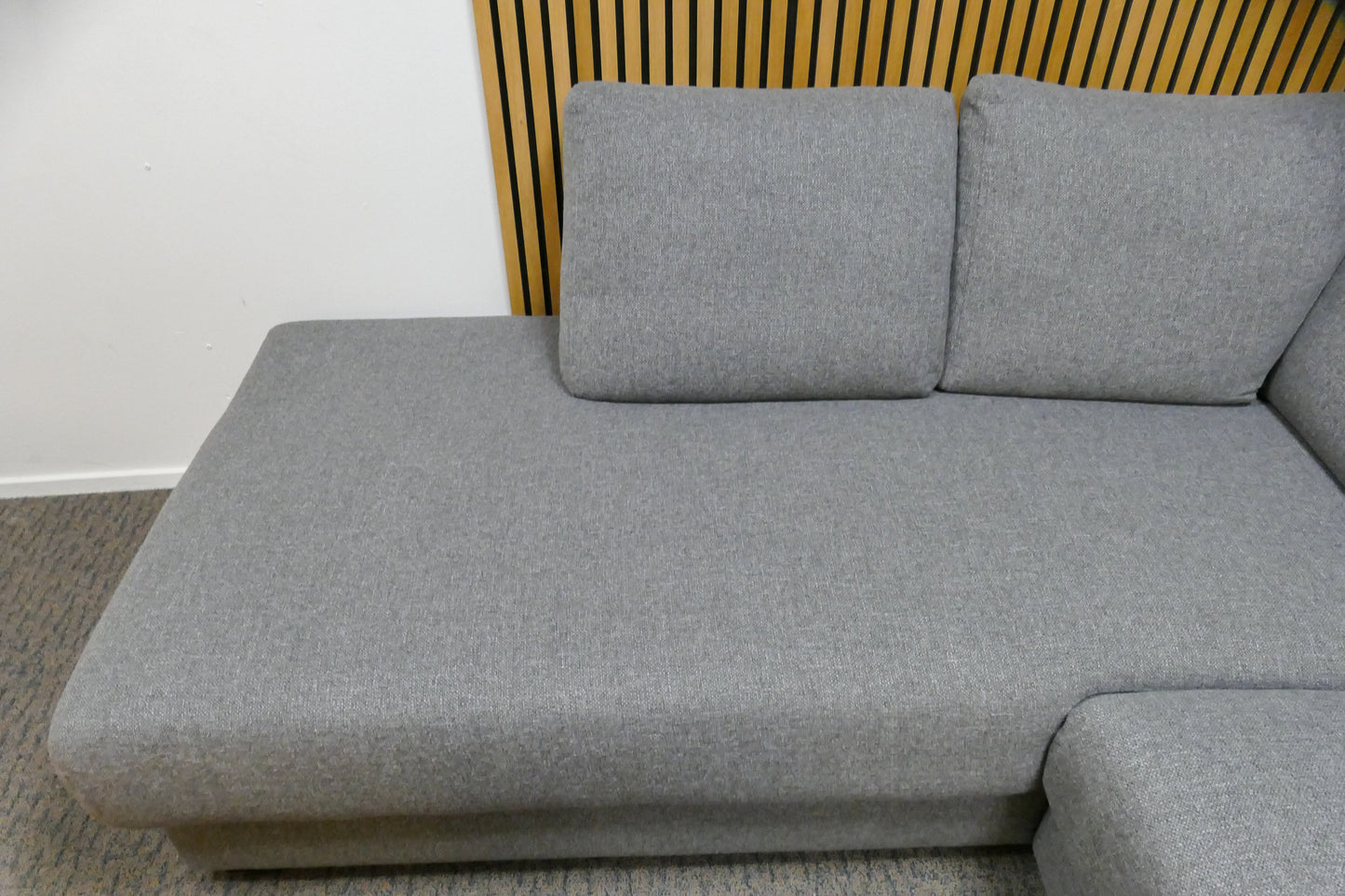 Refurbished Grote U Bank Pronto Florance Grijs