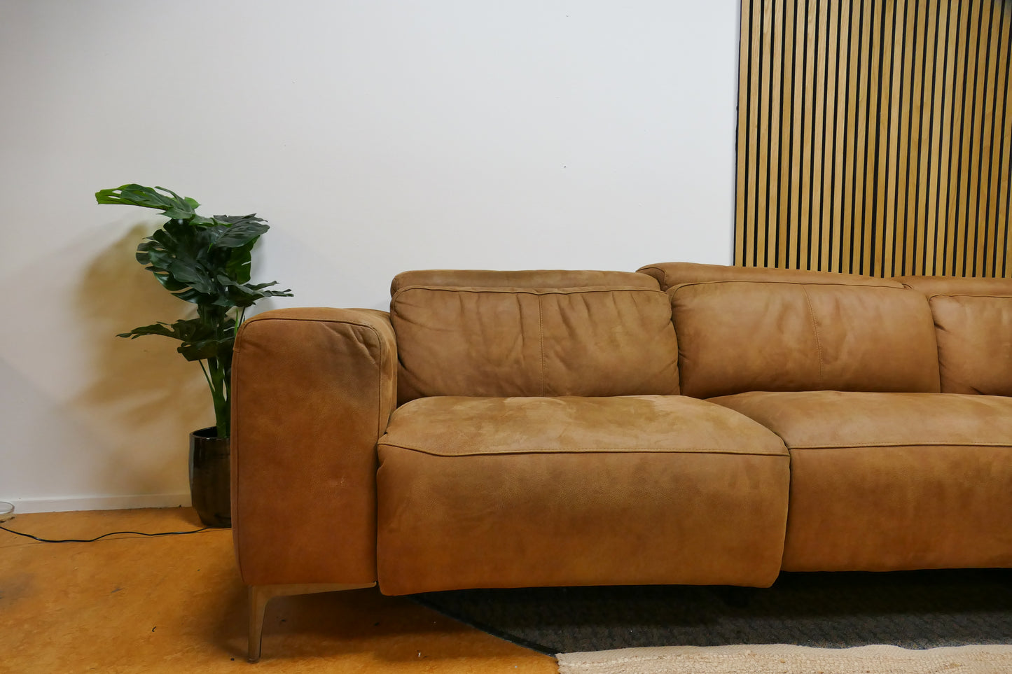 Refurbished Hoekbank Cognac Elektrisch Verstelbaar