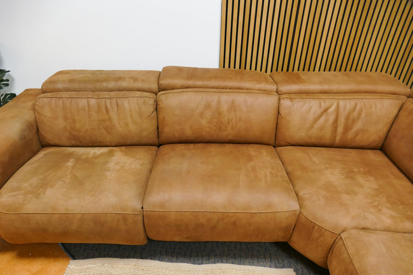 Refurbished Hoekbank Cognac Elektrisch Verstelbaar