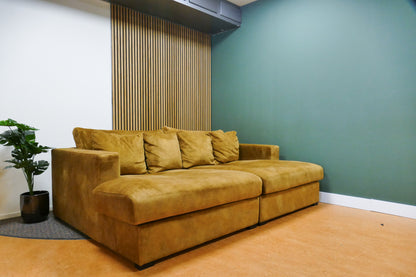 Refurbished 3 zits Lounge bank Okergeel