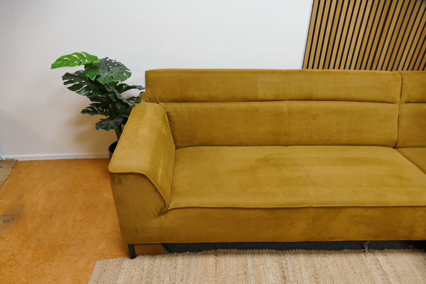 Refurbished Moderne Pronto Hoekbank Geel