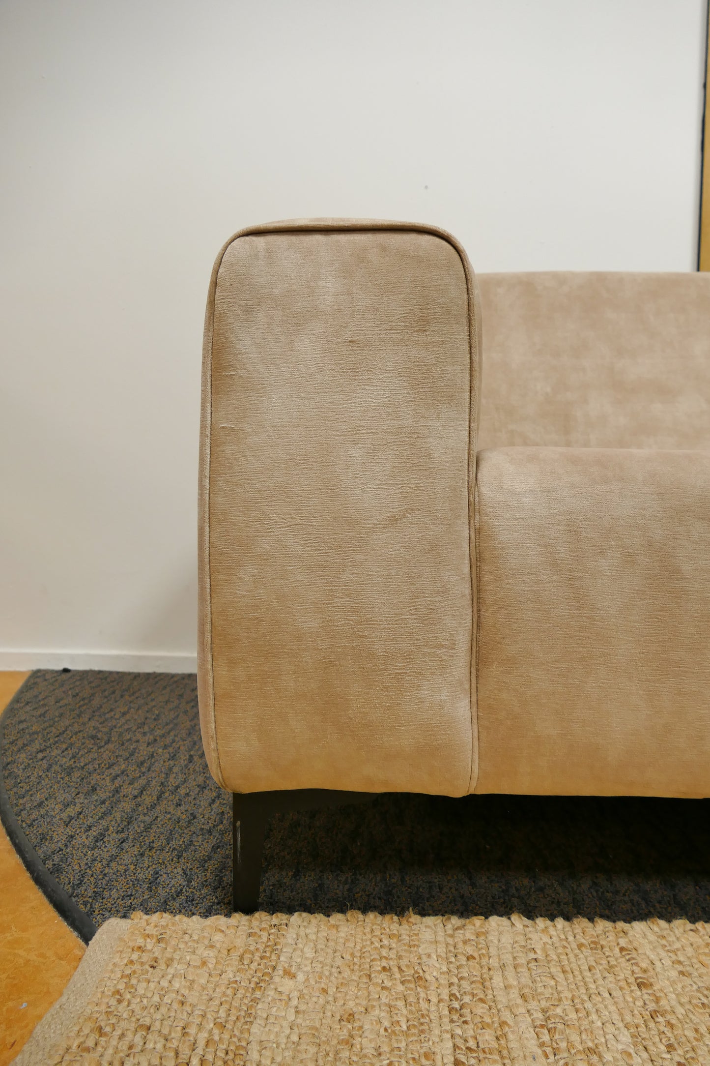 Refurbished Sevn Tessa Hoekbank Zand