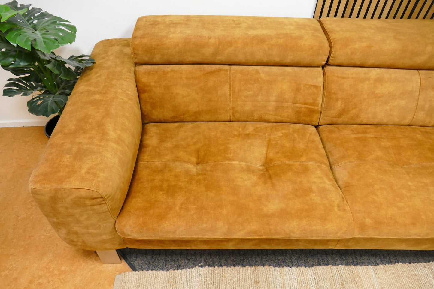 Refurbished 3-Zits Xooon Talisman Velvet Okergeel