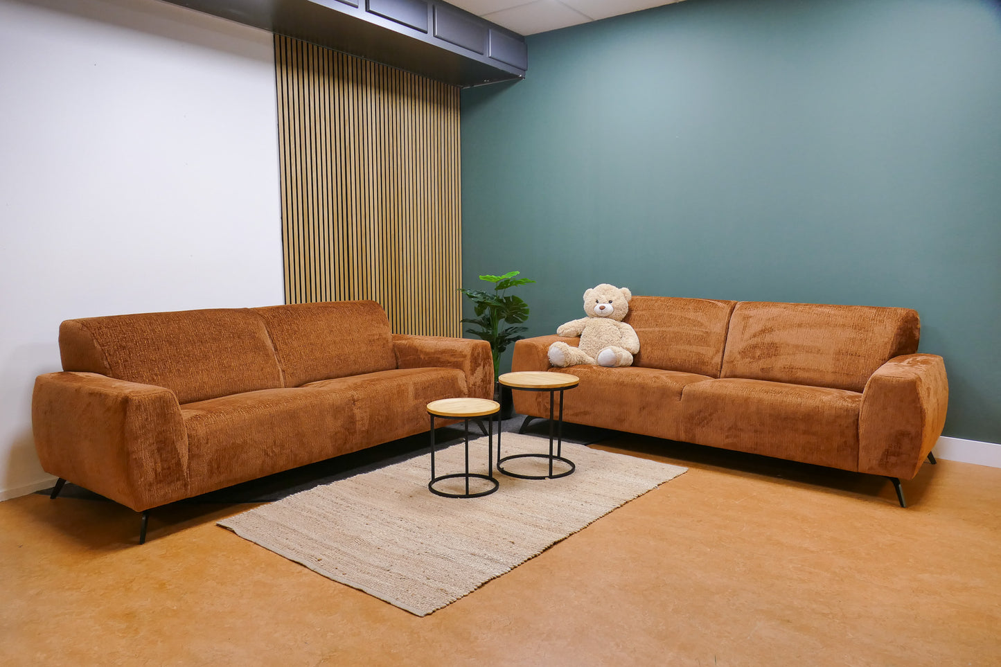 Refurbished banken set oranje + fauteuil