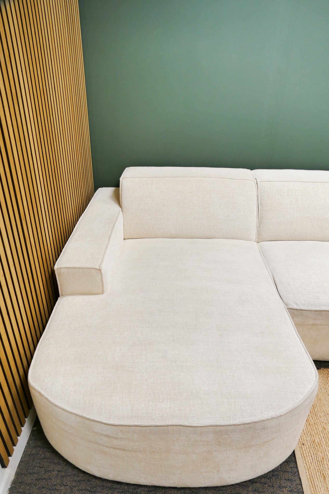 Refurbished Ronde Chaise Longue Micadoni Beige