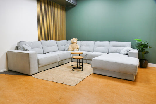 Grote Lounge U bank lichtgrijs