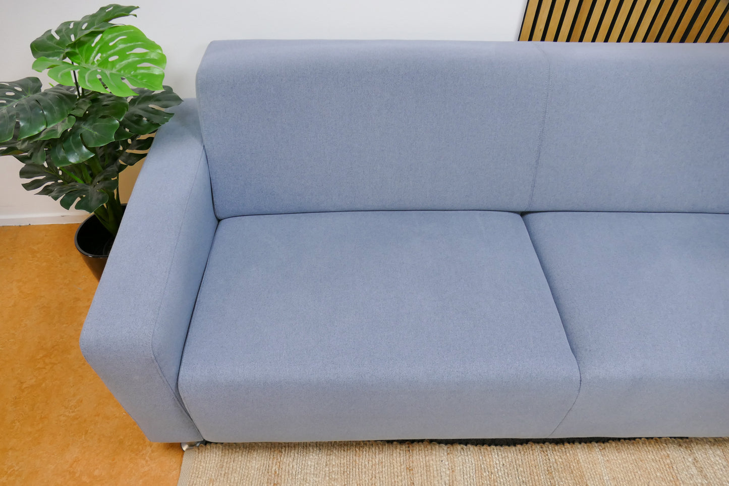 Refurbished 3 Zits Bank Lichtblauw