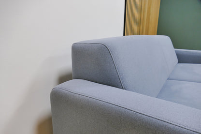 Refurbished 3 Zits Bank Lichtblauw