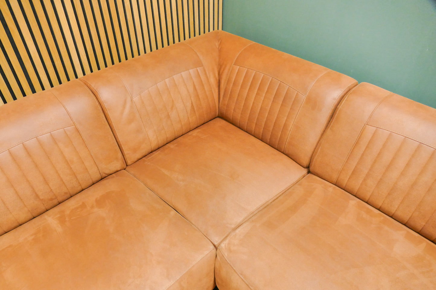 Refurbished Moderne Hoekbank Microvezel Cognac